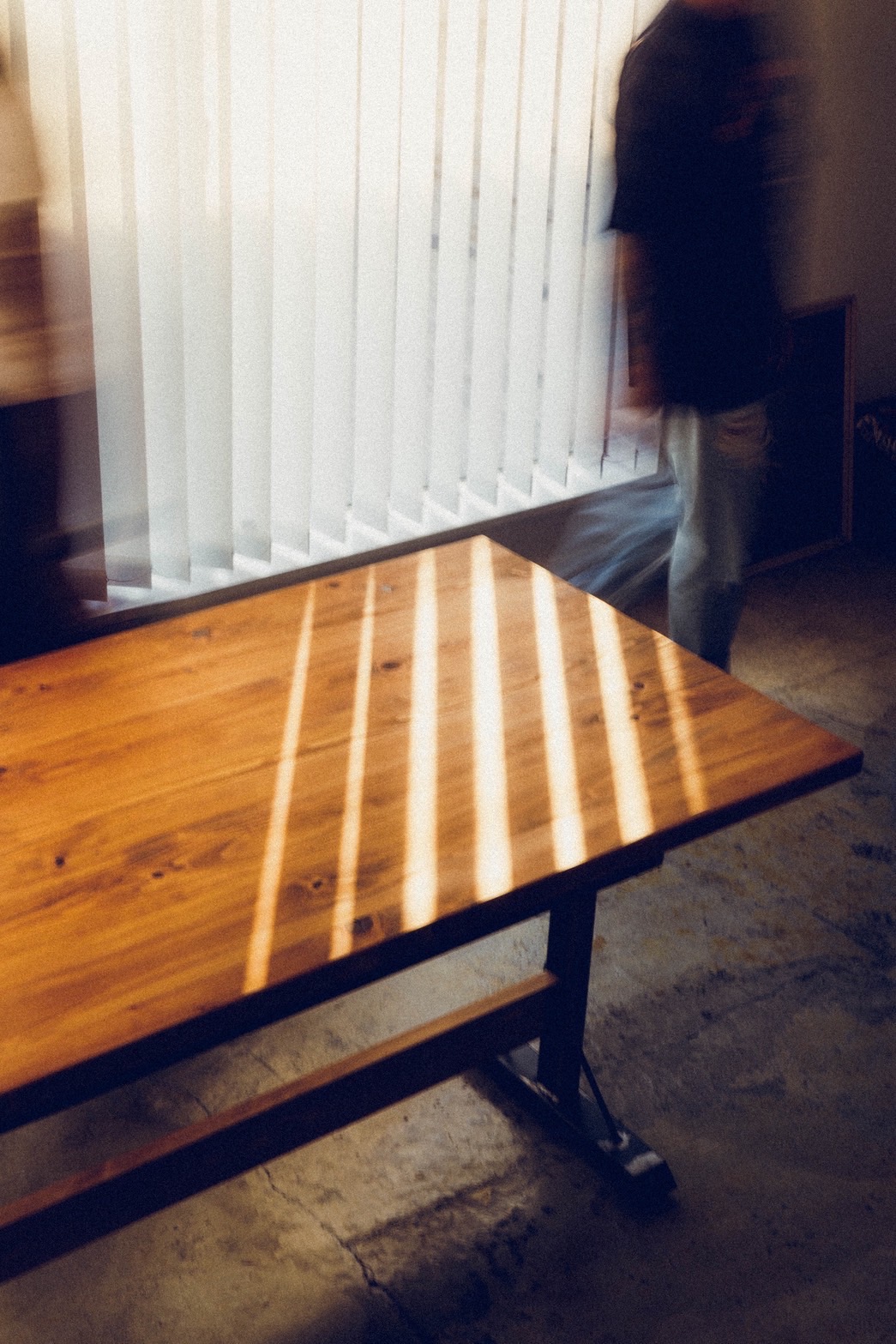 大阪のおしゃれな家具屋 オーダー家具・アイアン家具ならINDUSTRIALBRANCH® 職人