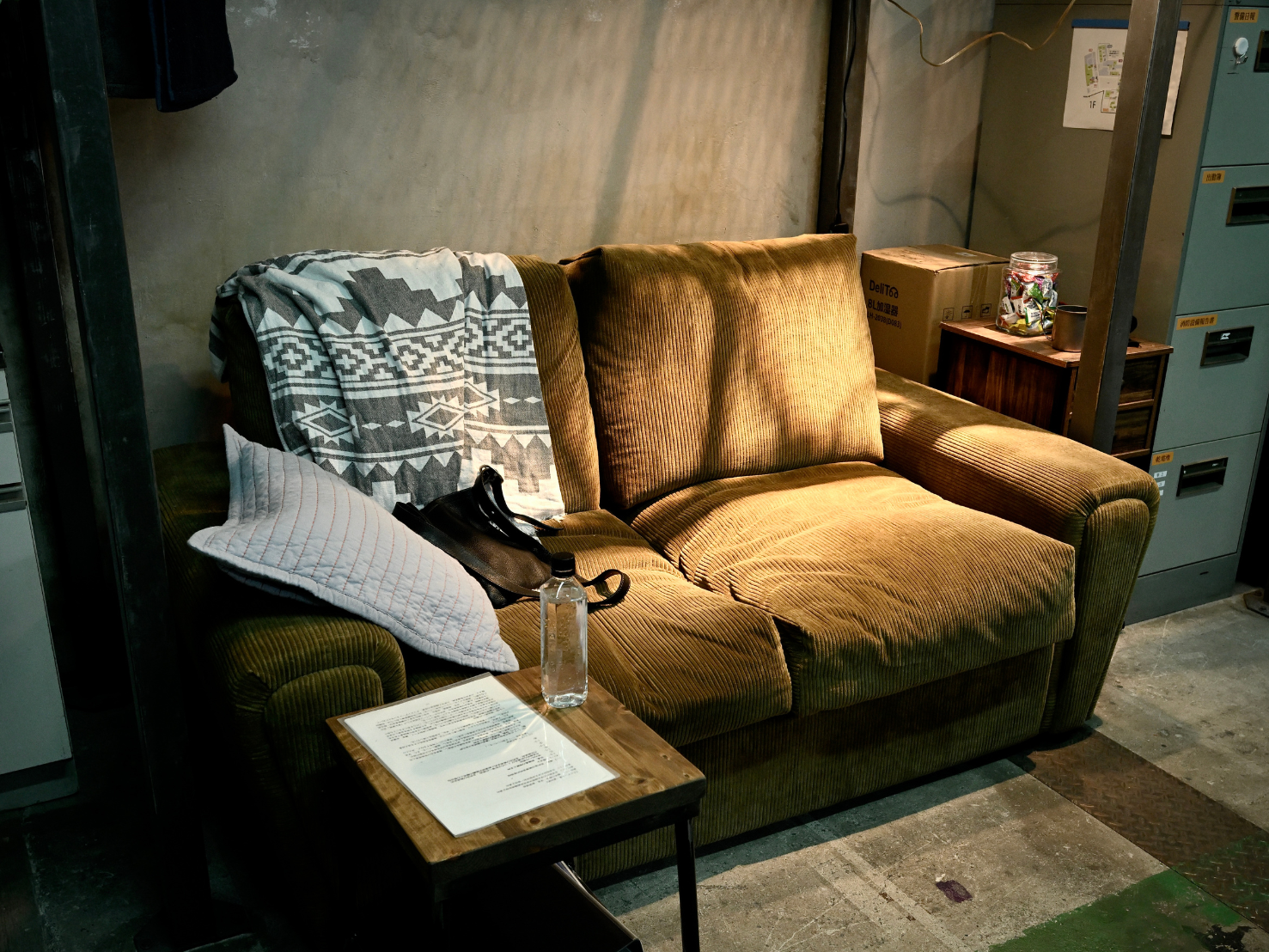 大阪のおしゃれな家具屋 オーダー家具・アイアン家具ならINDUSTRIALBRANCH® 映画「#真相をお話しします」